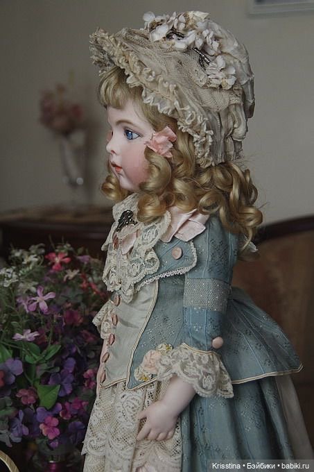 Наряды для антикварных кукол
