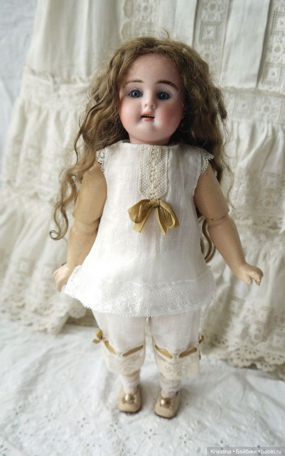 Нижнее бельё и обувь для антикварных кукол (фото 9)