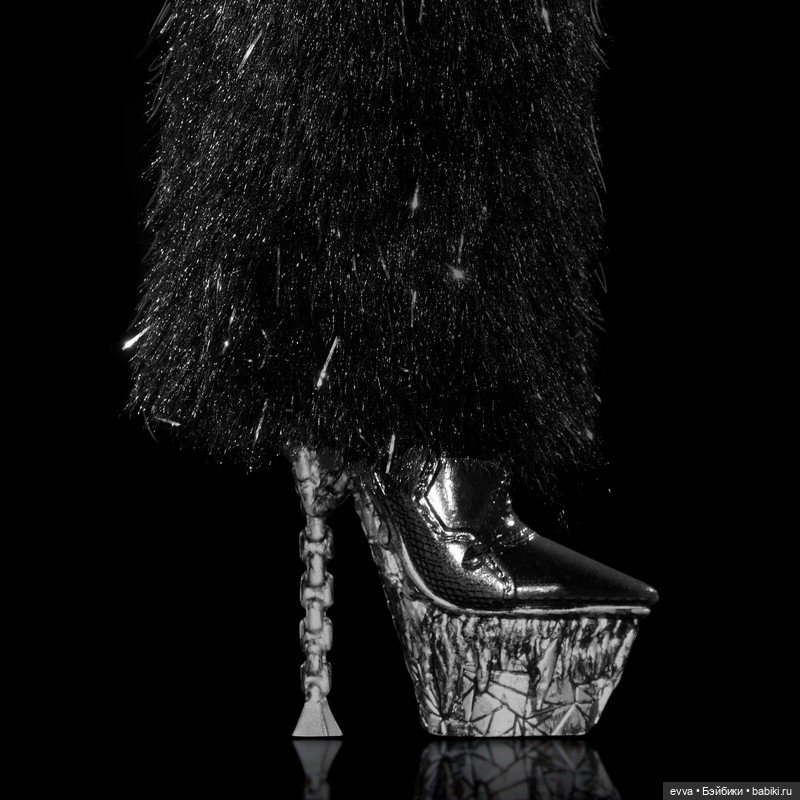 Abbey Bominable — Куклы Monster High и Ever After High: G1 (фото 3)