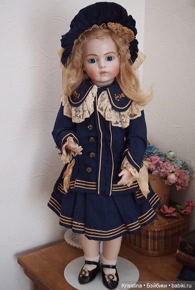 Наряды для антикварных кукол, часть вторая