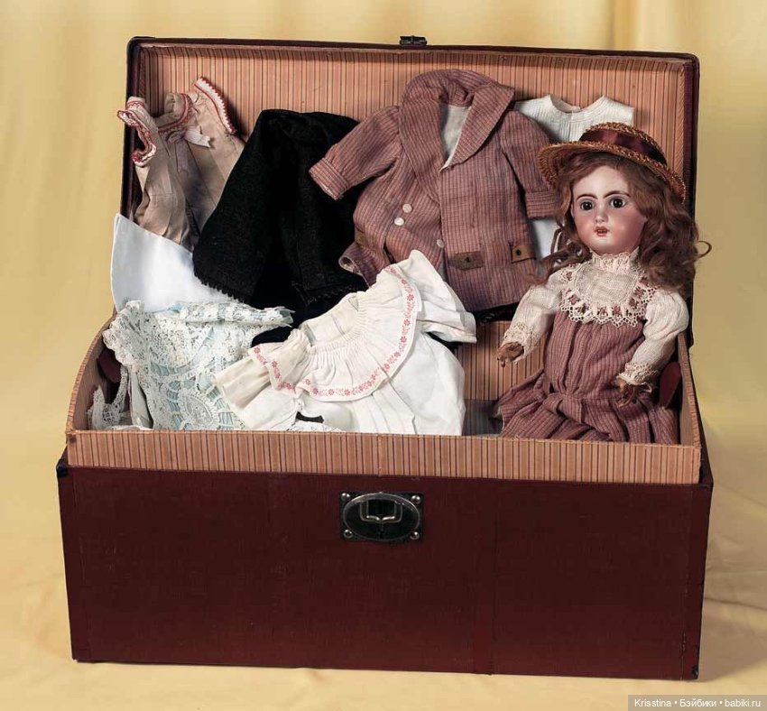 Аксессуары для антикварных кукол