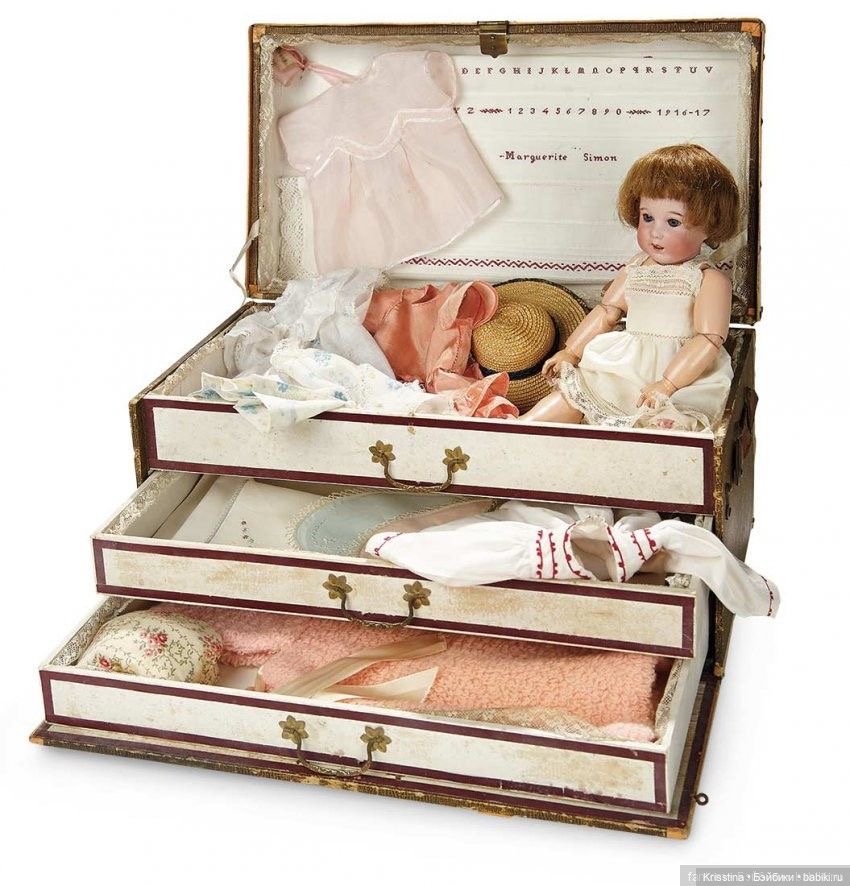 Аксессуары для антикварных кукол