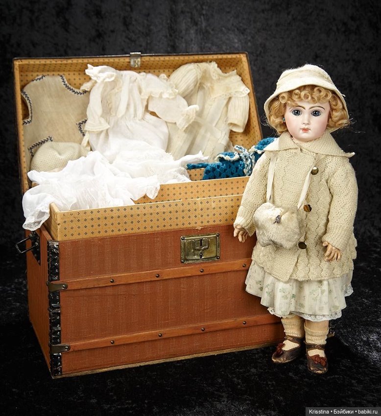 Аксессуары для антикварных кукол