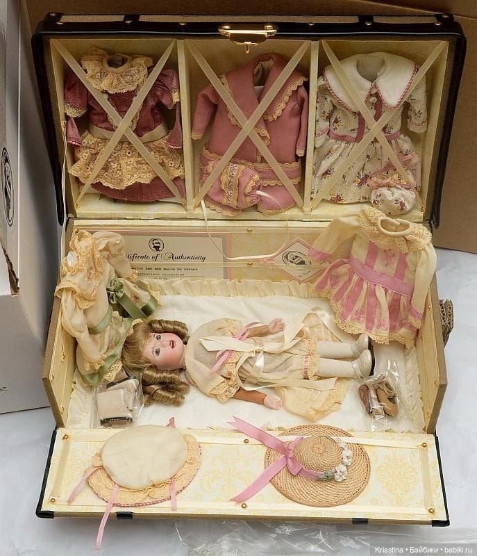 Аксессуары для антикварных кукол