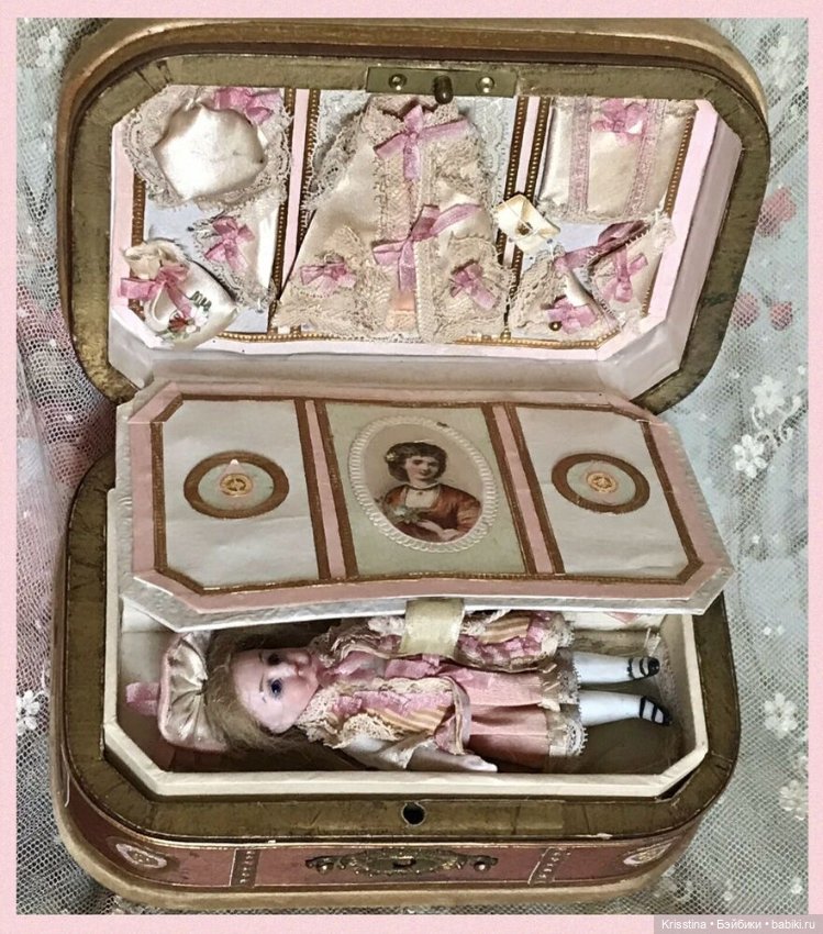 Аксессуары для антикварных кукол,часть вторая