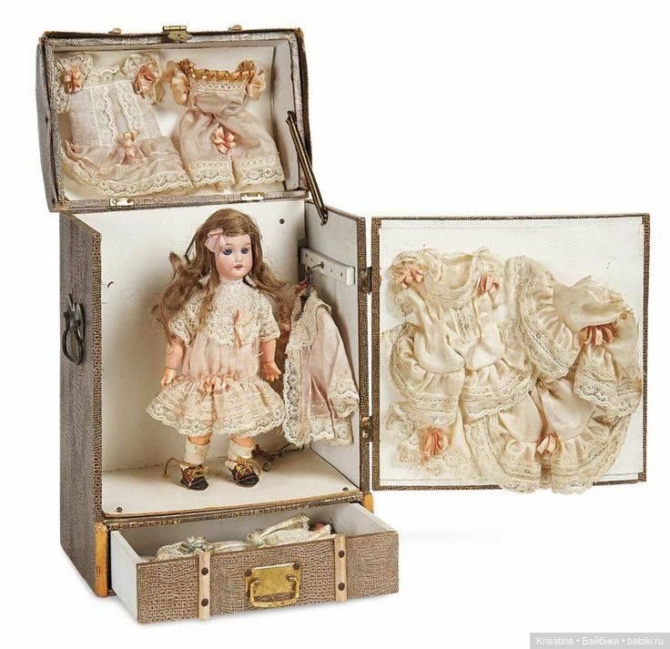 Аксессуары для антикварных кукол