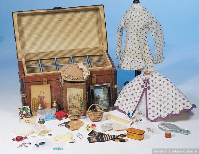 Аксессуары для антикварных кукол