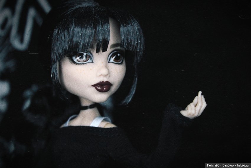 Monster high Wednesday. Моя первая МХ (фото 4)