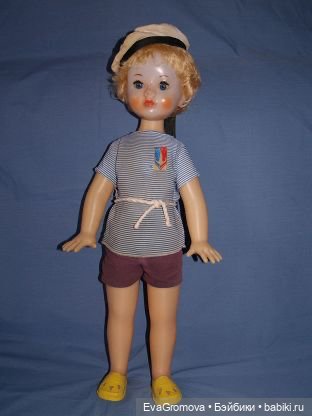 Кукла «Нина» (СССР, фабрика «Кругозор»): костюмы, датировка и цены — где факты, а где мифы