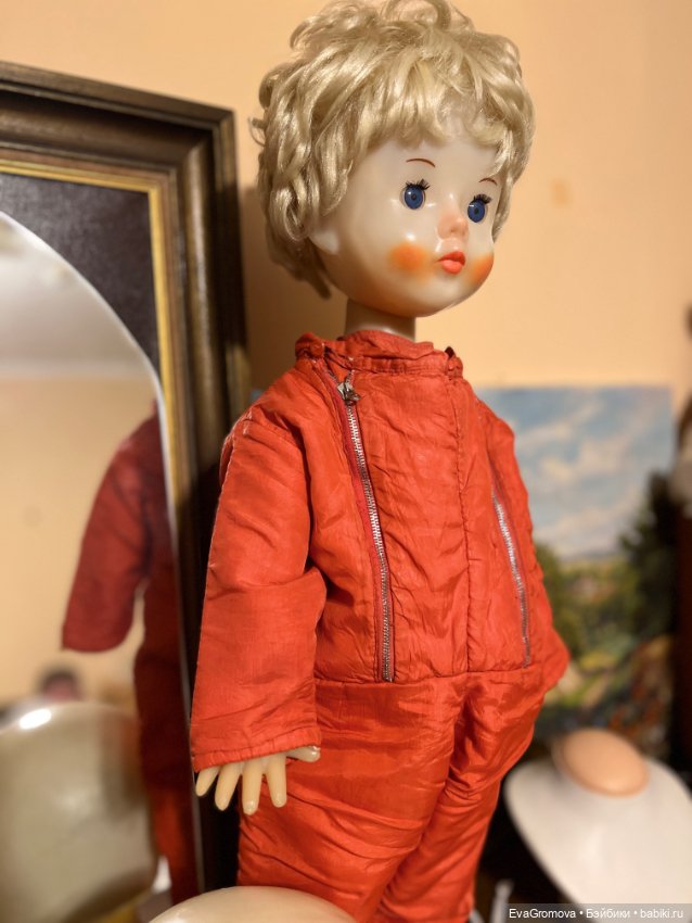 Кукла «Нина» (СССР, фабрика «Кругозор»): костюмы, датировка и цены — где факты, а где мифы (фото 5)
