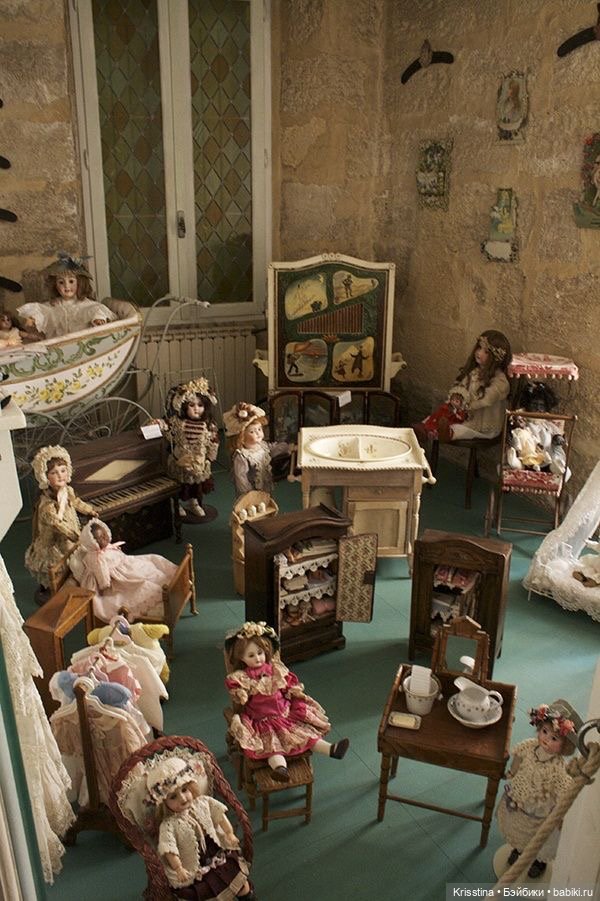 Жизнь спустя столетия — Всё об антикварных куклах: история