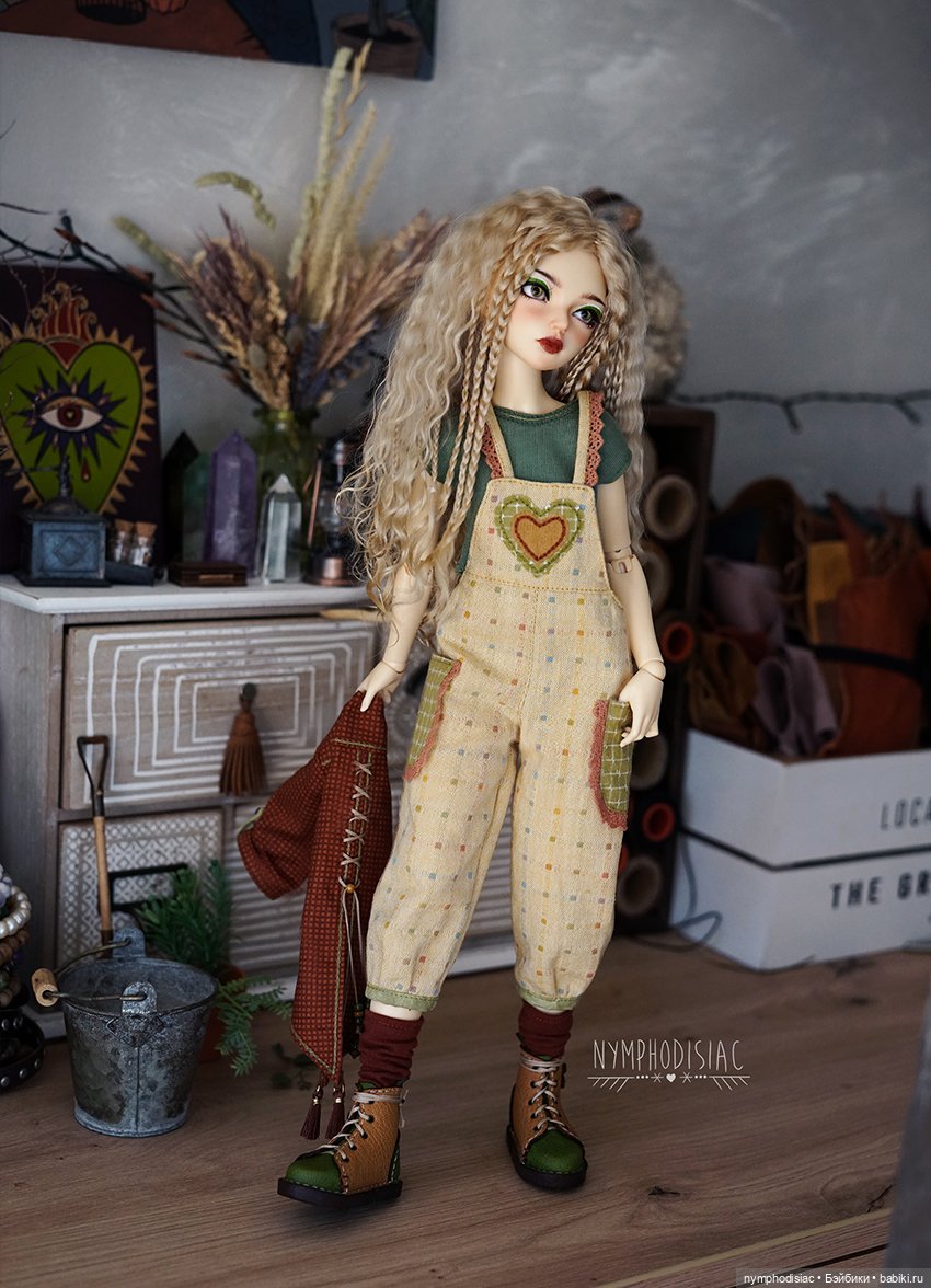 Шестой - серия "садовых" нарядов для Minifee