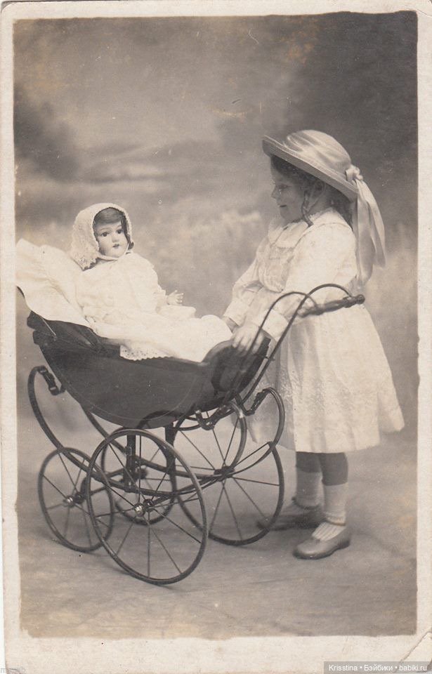 Антикварные и винтажные куклы и детки .Часть третья