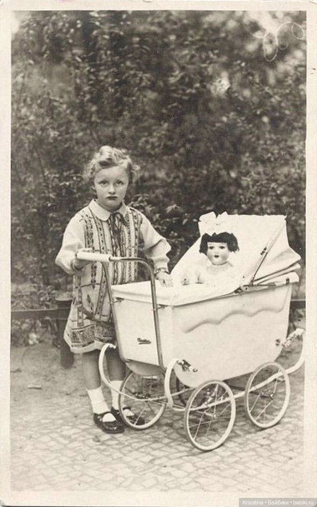 Антикварные и винтажные куклы и детки .Часть третья