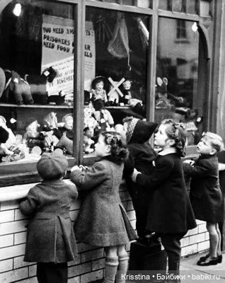 Антикварные и винтажные куклы и детки .Часть третья