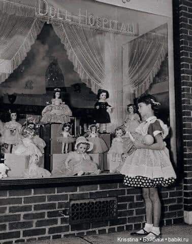 Антикварные и винтажные куклы и детки .Часть третья