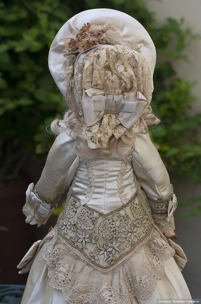 Очарование времени — Всё об антикварных куклах: история