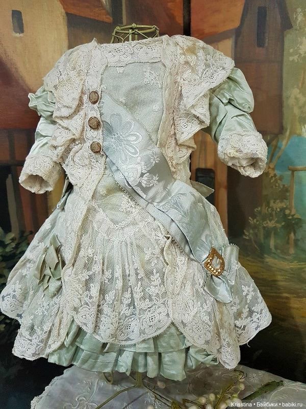 Идеи для пошива одежды,антикварных кукол