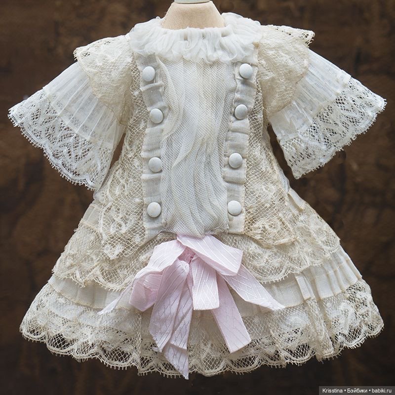 Идеи для пошива одежды,антикварных кукол