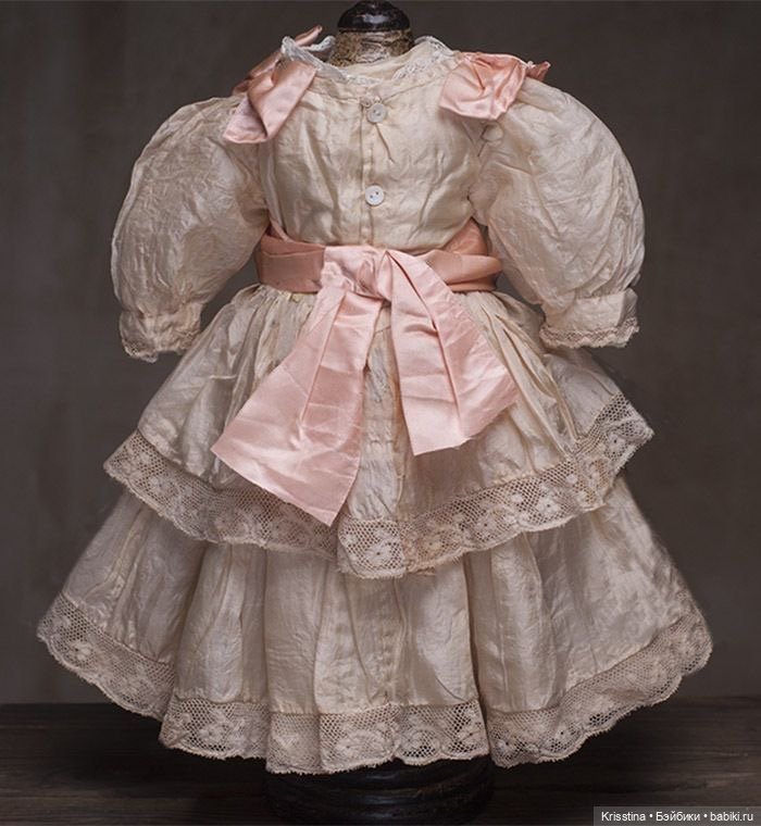 Идеи для пошива одежды,антикварных кукол