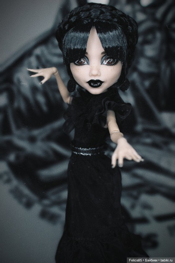 Wednesday 2.0 Rave'n — Куклы Monster High и Ever After High: G1 (фото 3)