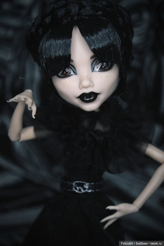 Wednesday 2.0 Rave'n — Куклы Monster High и Ever After High: G1 (фото 6)