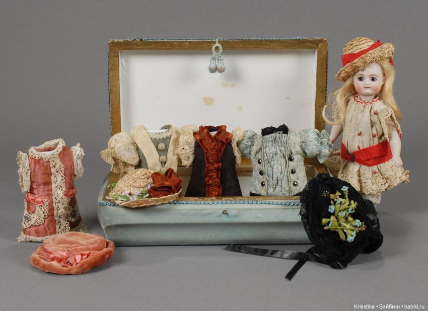 Старинные игрушки,куклы,наборы 🧸