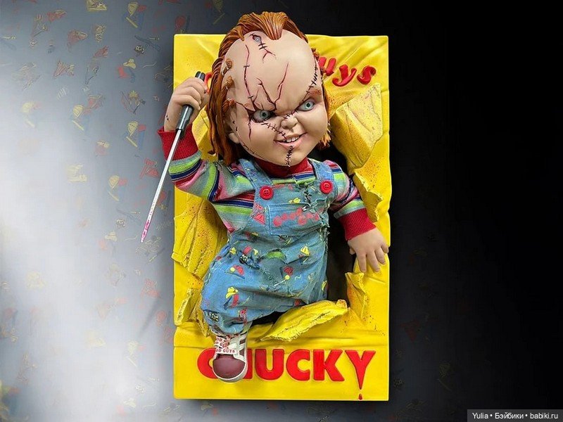 Hollywood Collectibles Group - статуя Чаки (фото 5)