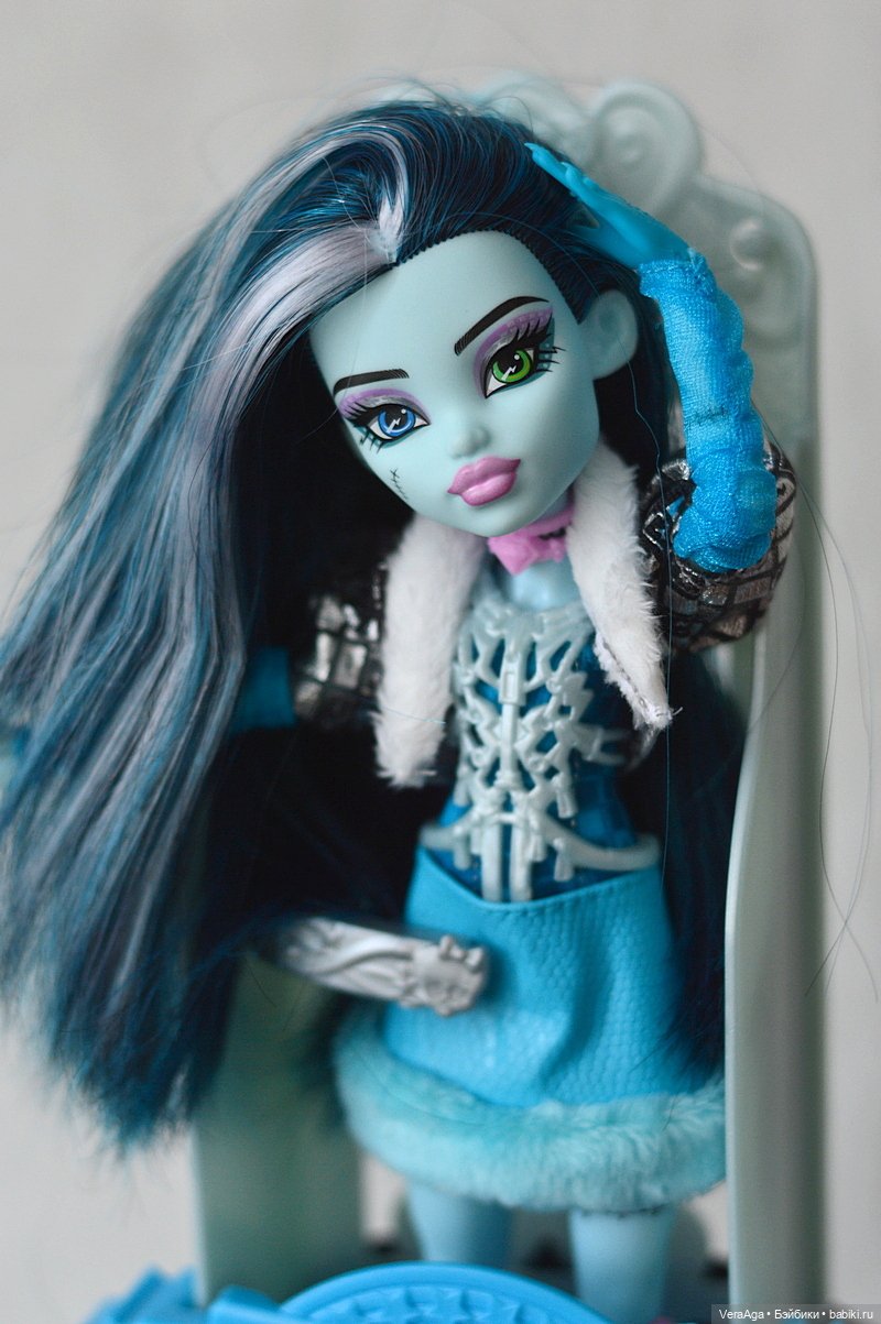 Френки Штейн Skulltimate Secrets: два в одном