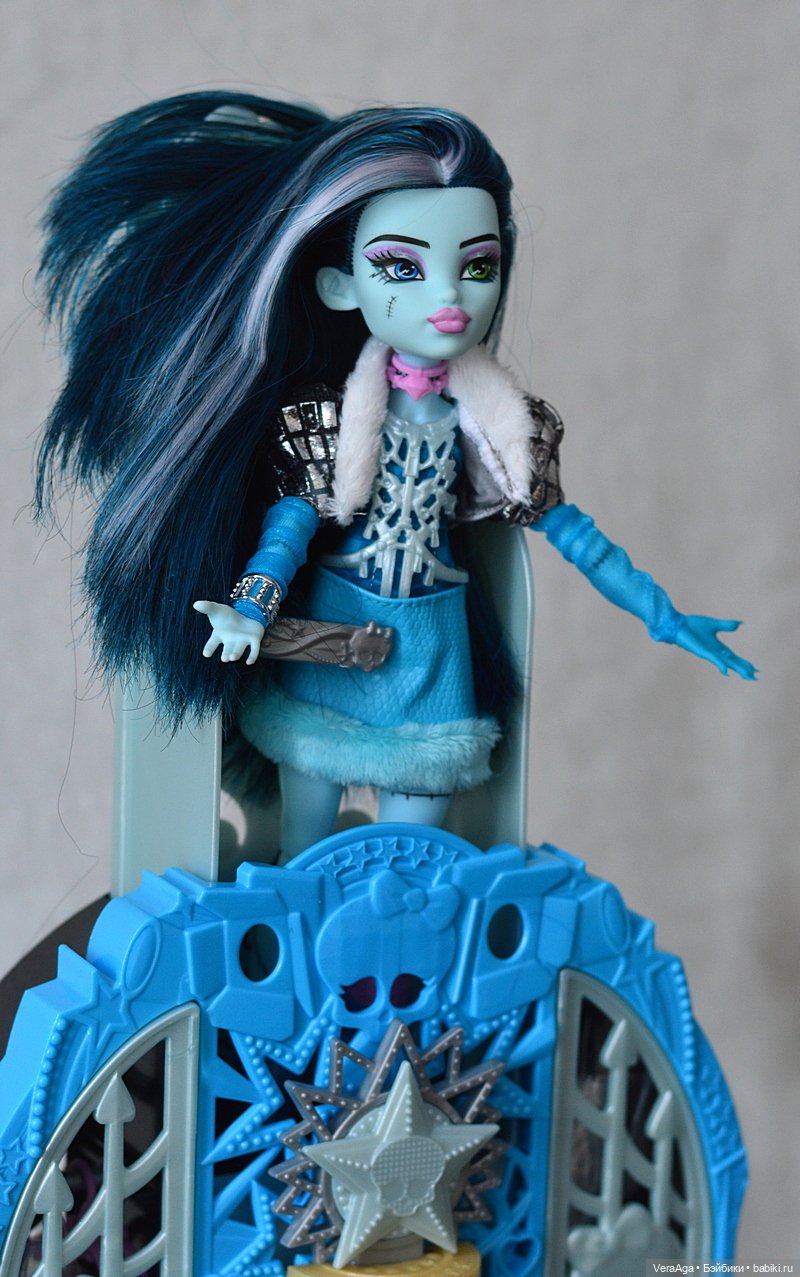 Френки Штейн Skulltimate Secrets: два в одном