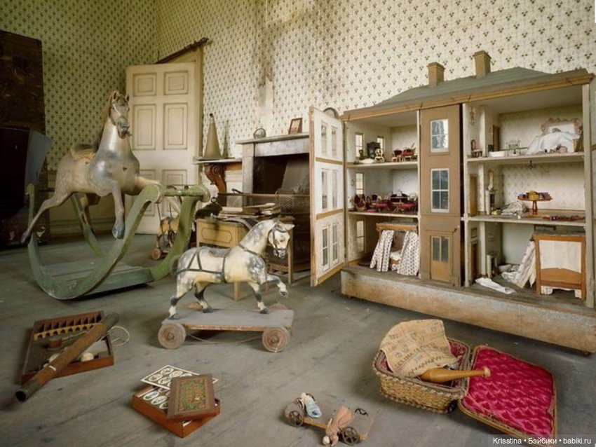Антикварные домики,игрушки