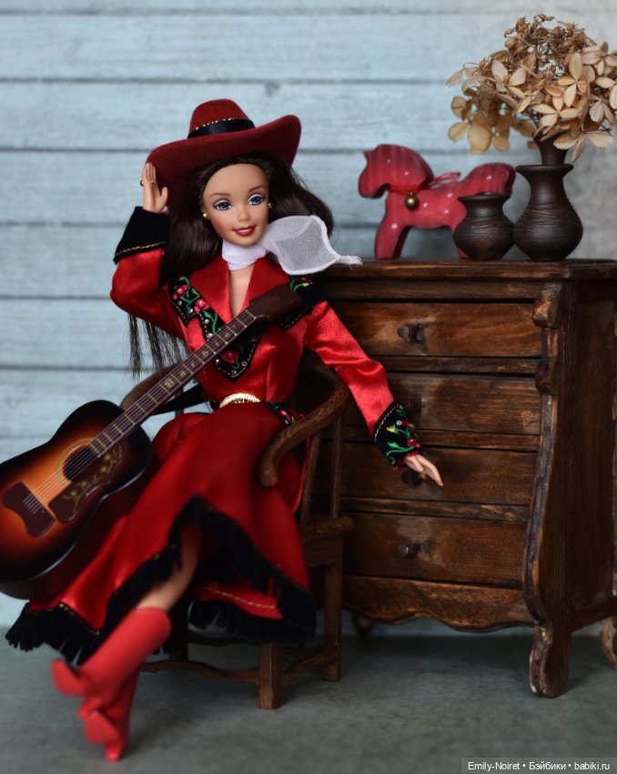 Куклы Barbie (Барби): Looks (фото 6)