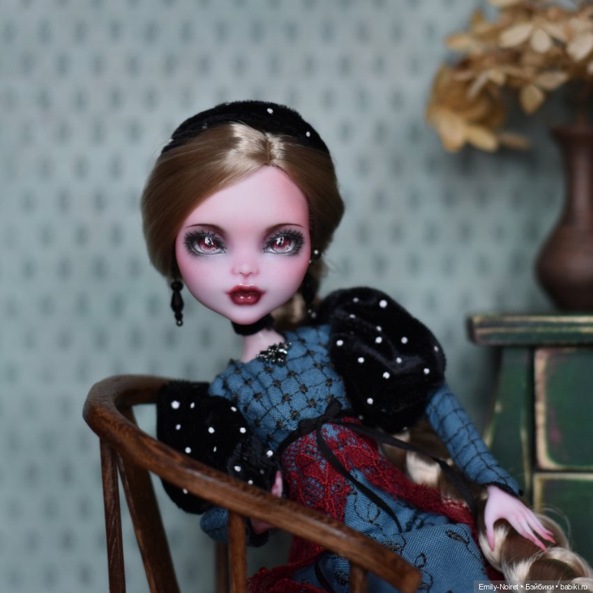 Принцесса из башни — ООАК Monster High и Ever After High: репейнт (фото 2)