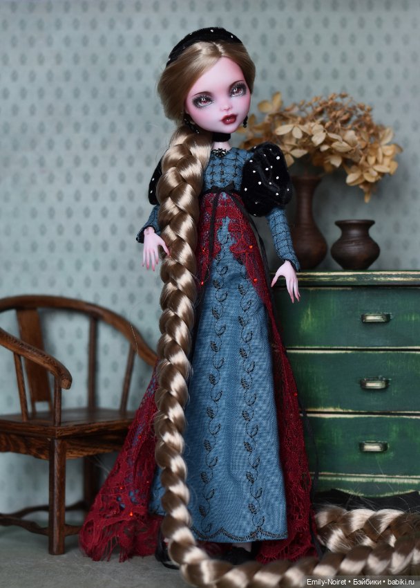 Принцесса из башни — ООАК Monster High и Ever After High: репейнт (фото 5)