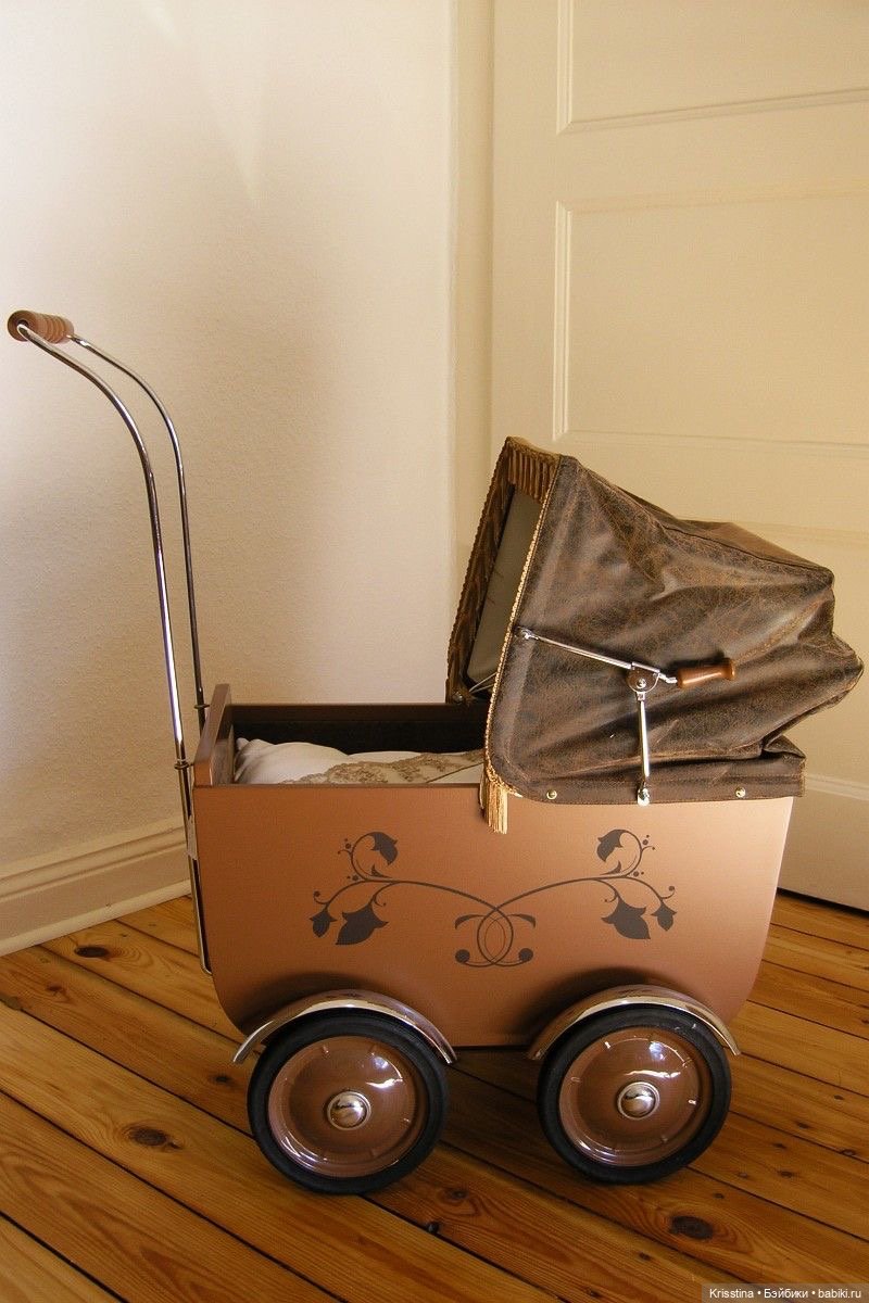 Антикварные и винтажные коляски