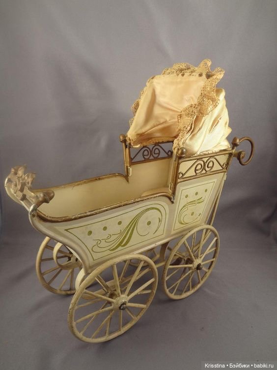 Антикварные и винтажные коляски