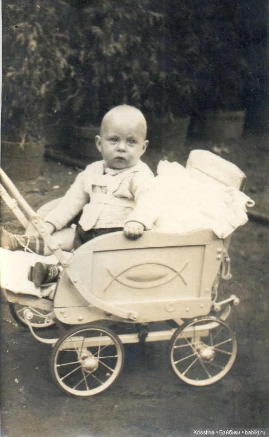 Антикварные и винтажа коляски,часть вторая