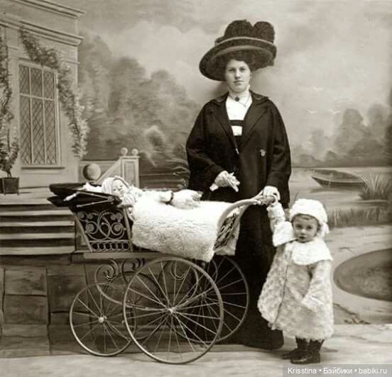 Антикварные и винтажа коляски,часть вторая