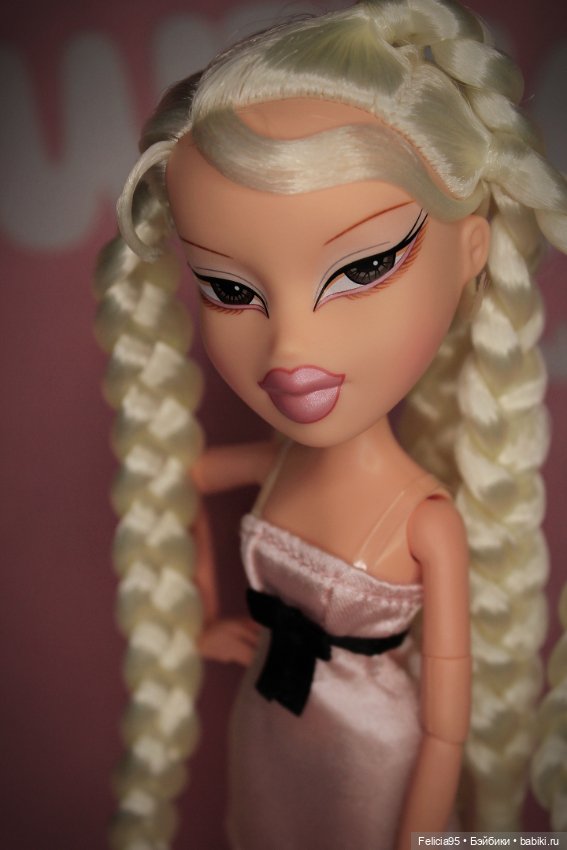 Bratz Bratzaversary Jade — Куклы Bratz (Братц) и Moxie Girlz: MGA (фото 8)