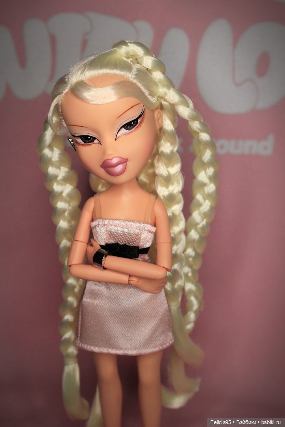 Bratz Bratzaversary Jade — Куклы Bratz (Братц) и Moxie Girlz: MGA (фото 4)