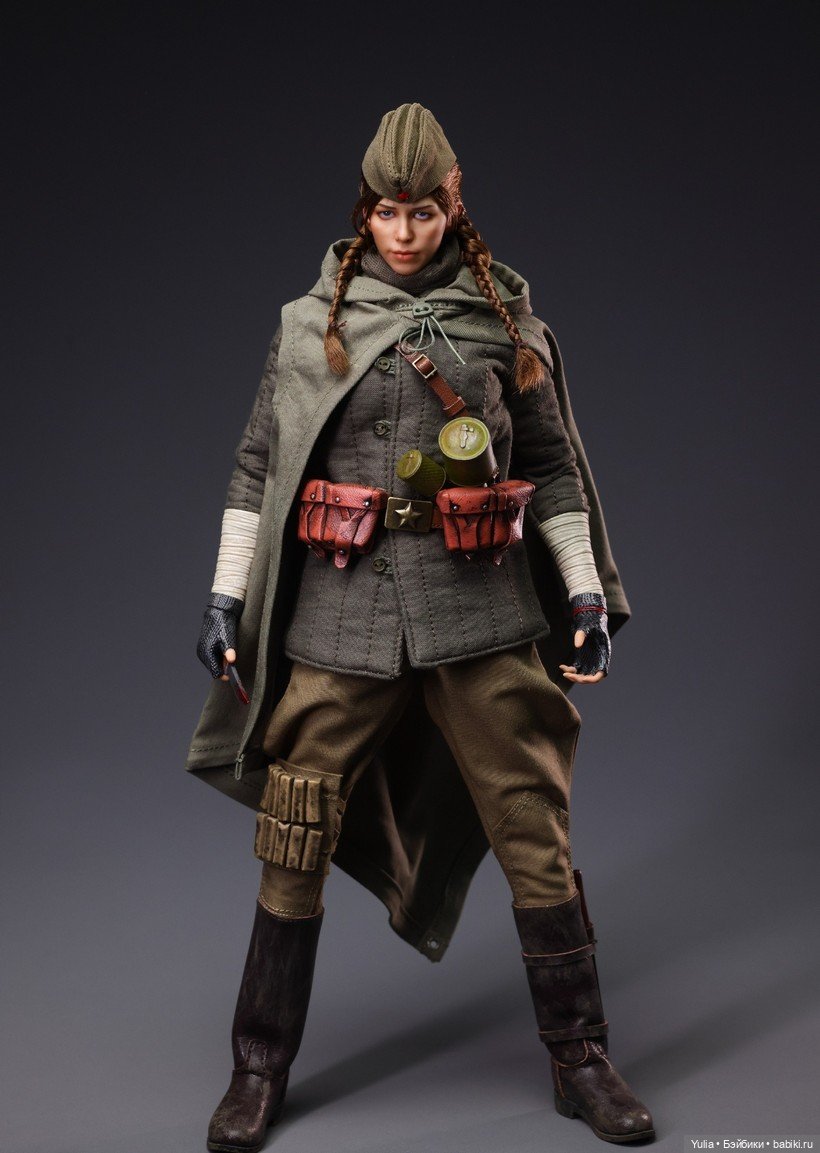 OPAPA TOYS - фигурки Полина Соловей и Михал Партизан (фото 10)