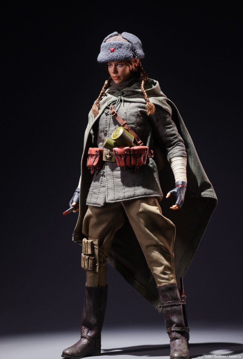 OPAPA TOYS - фигурки Полина Соловей и Михал Партизан (фото 2)