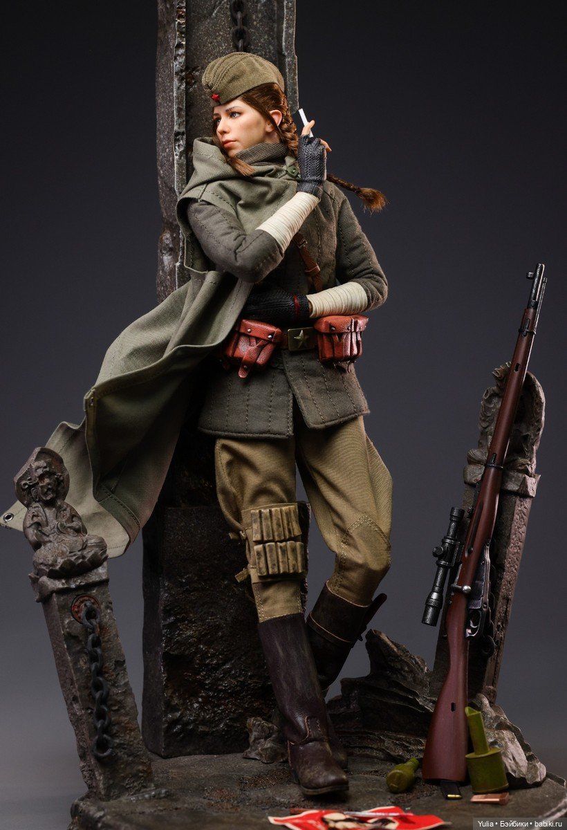 OPAPA TOYS - фигурки Полина Соловей и Михал Партизан (фото 8)