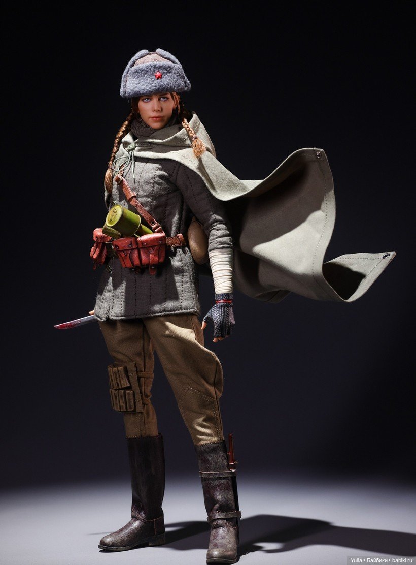 OPAPA TOYS - фигурки Полина Соловей и Михал Партизан (фото 7)