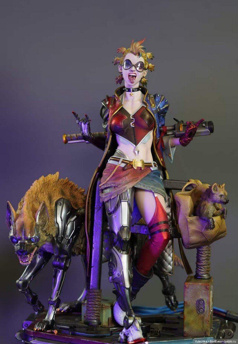 Prime 1 Studio - статуя Харли Квинн (фото 8)