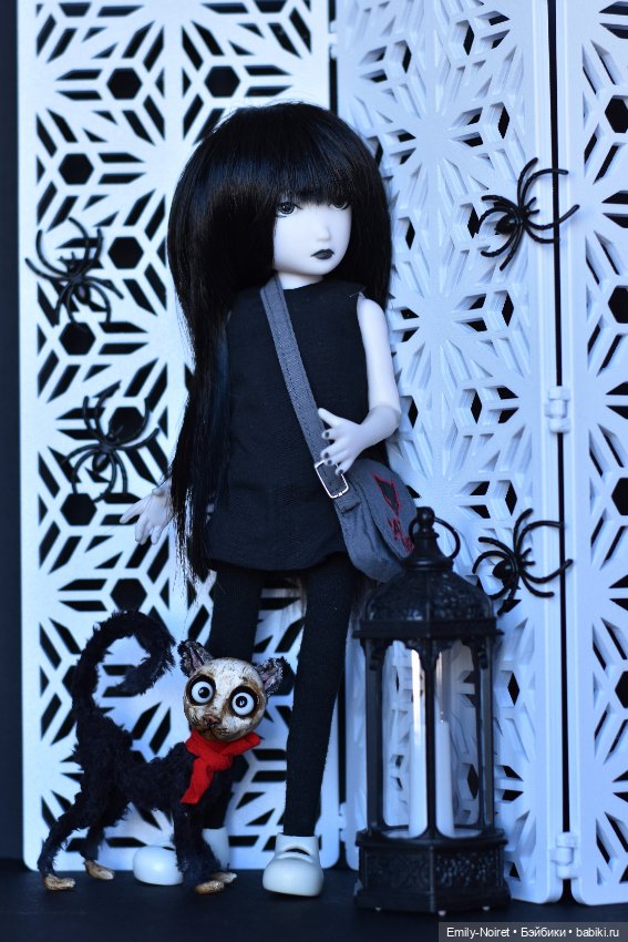 Странная Эмили — Куклы Ashton Drake (Эштон Дрейк): реалистичные малыши (фото 6)