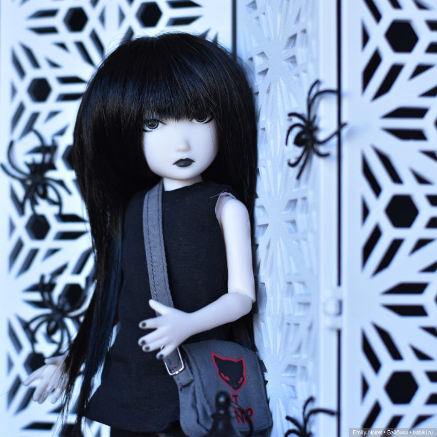 Странная Эмили — Куклы Ashton Drake (Эштон Дрейк): реалистичные малыши (фото 7)