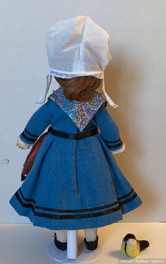 Региональный костюм Нормандии для антикварной куклы (фото 6)