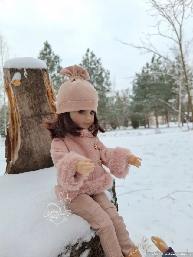 Знакомство — Куклы Ruby Red (Руби Ред) Fashion Friends: Siblies (фото 8)