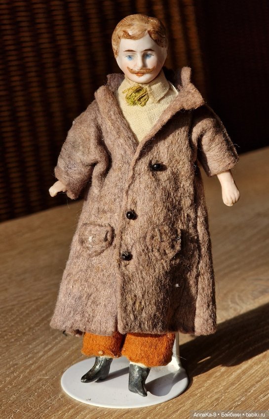 Мужчины "усачи" для кукольного домика